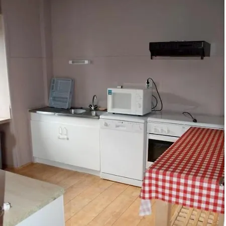 Semesterbostad Maison Charmante A Avec Jardin